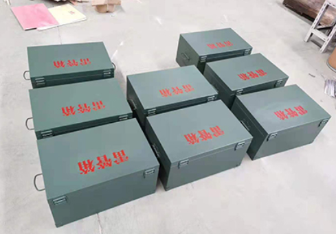 临湘炸药箱和雷管箱一般是怎么存放的？